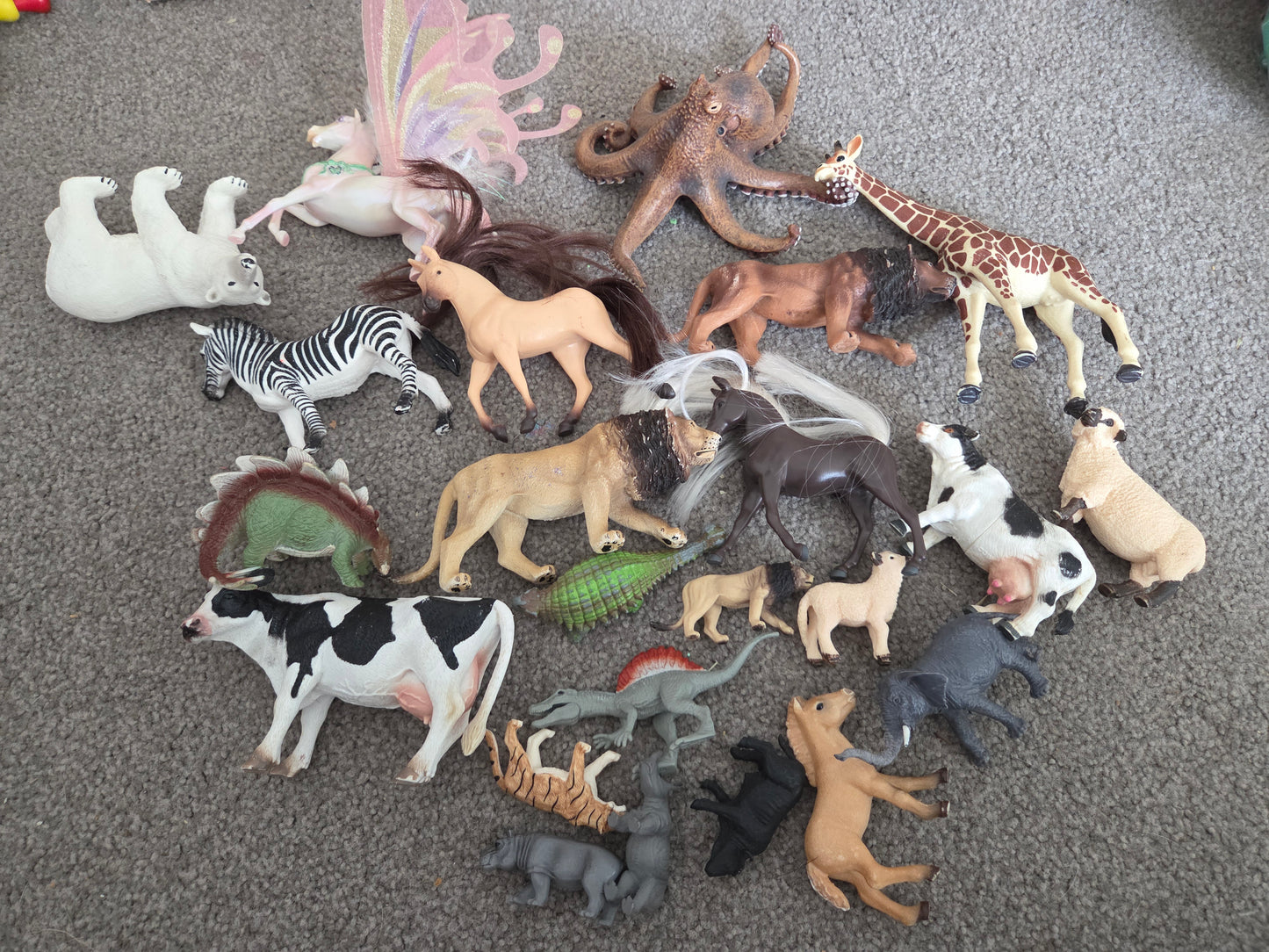 Bundle of animal figures