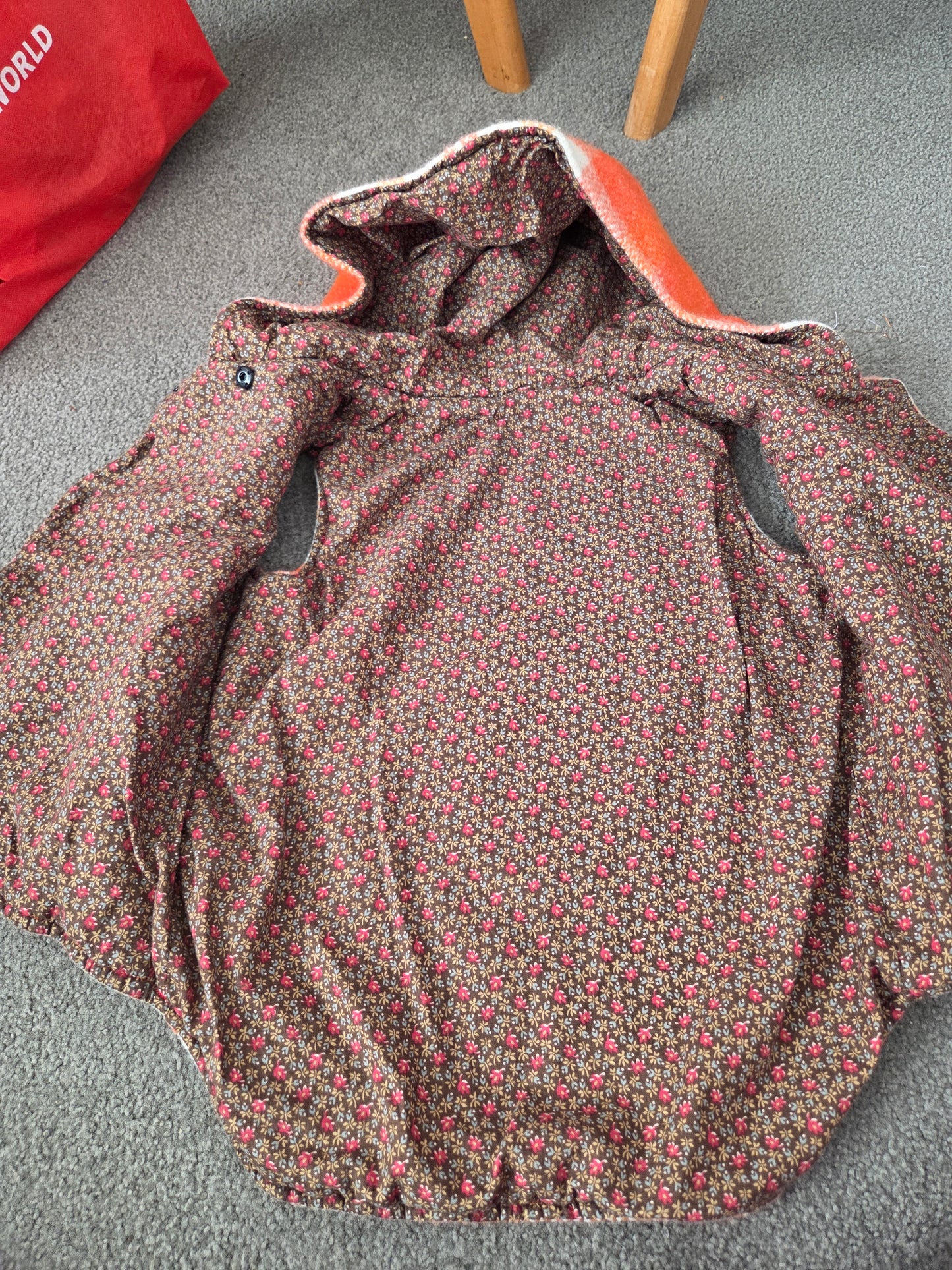 Blanket vest- orange