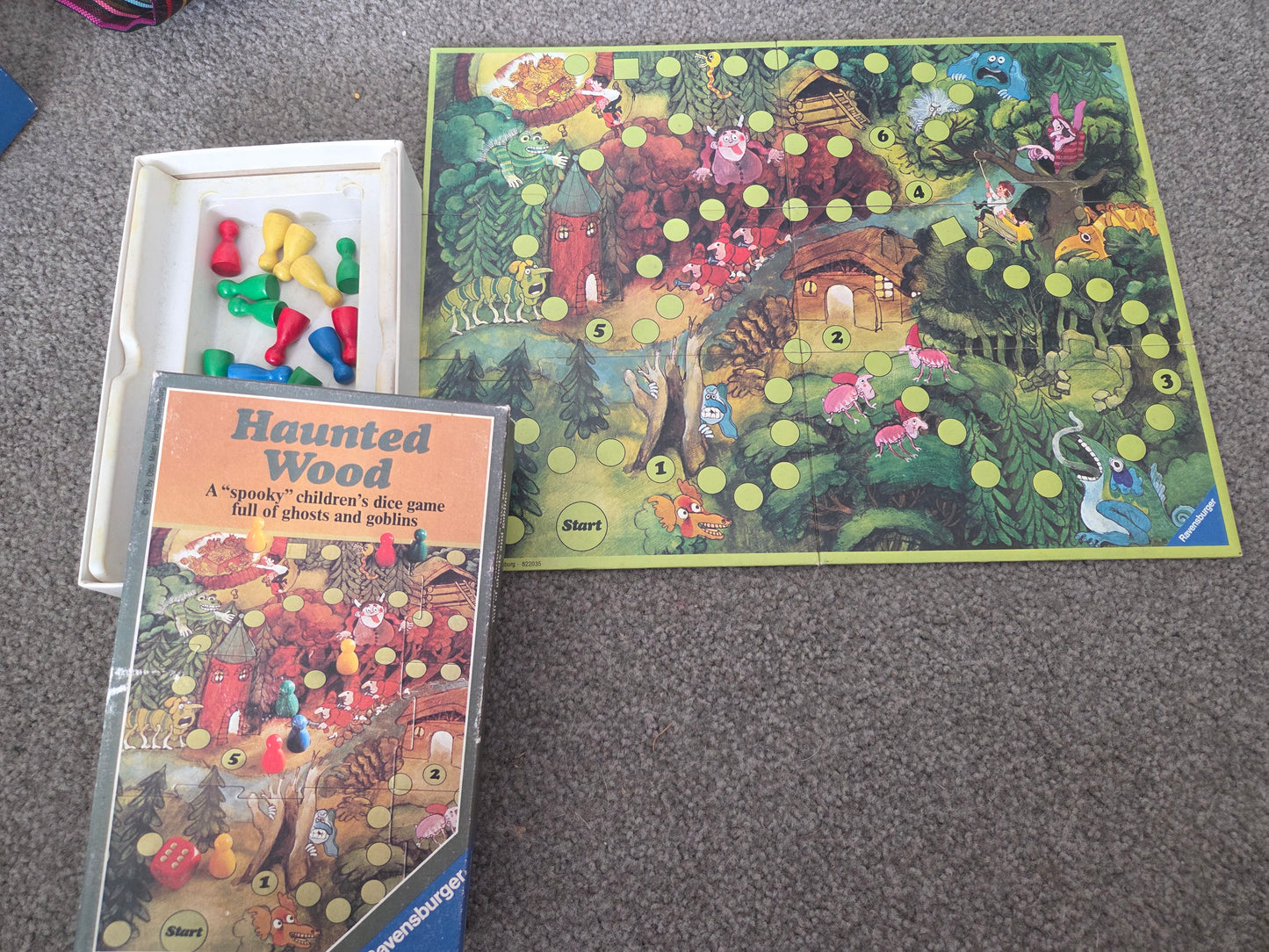 Ravensburger haunted wood game