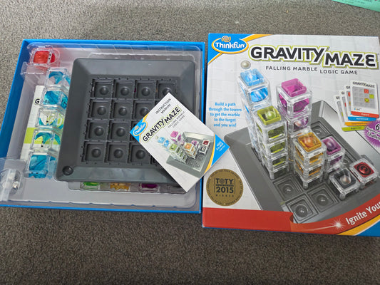 Think fun gravity maze