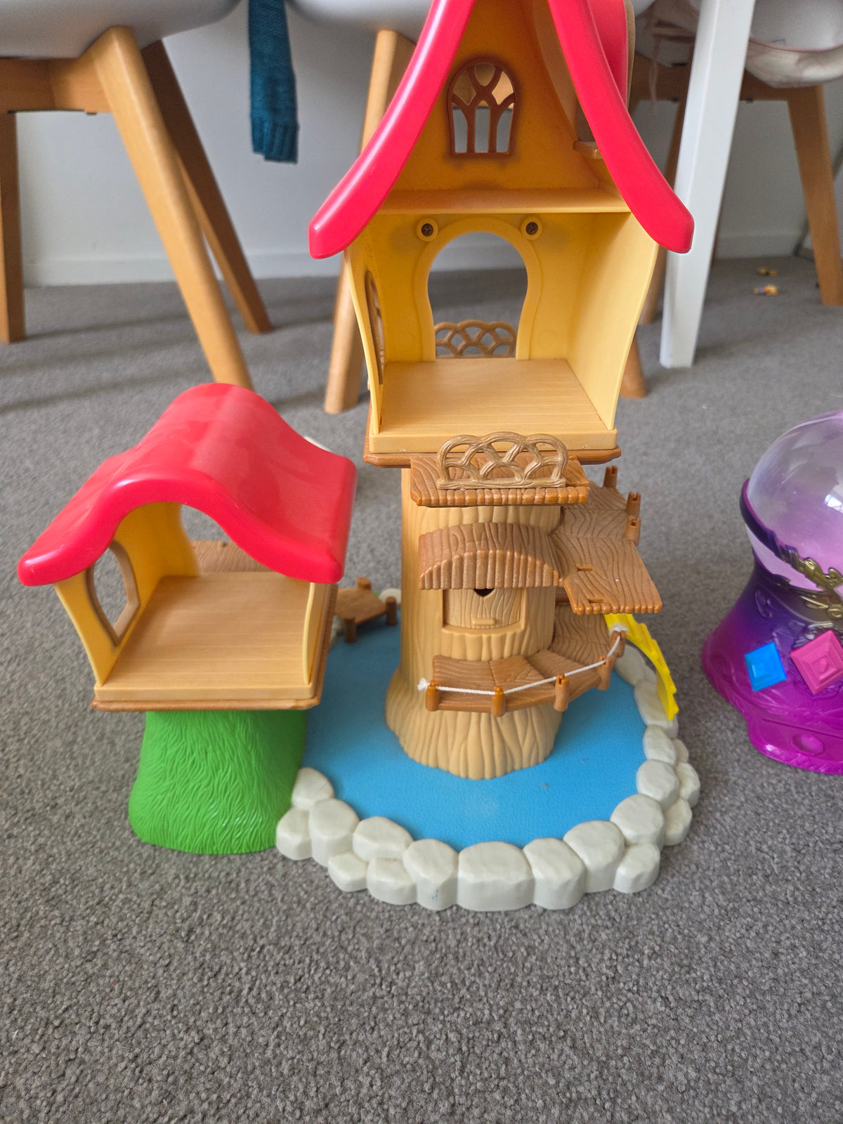 Sylvanian families baby treehouse