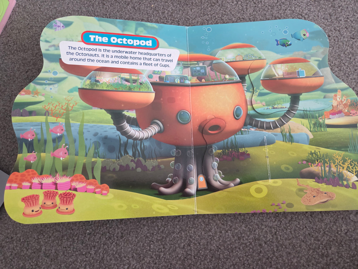 Octonauts lift the flap vehicle book