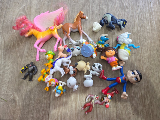 Selection of figurines