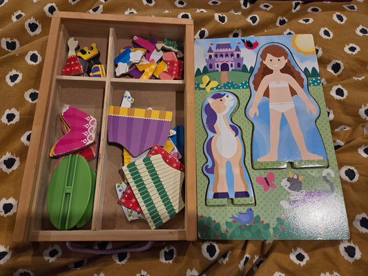 Melissa and doug magnetic princess dress up