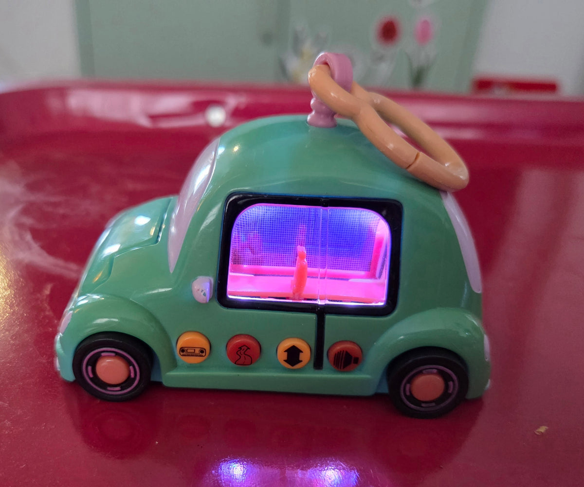Pixel chix road trippin' car