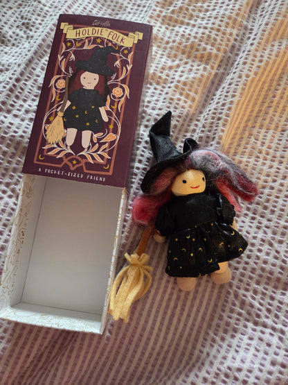 Olli Ella Witch