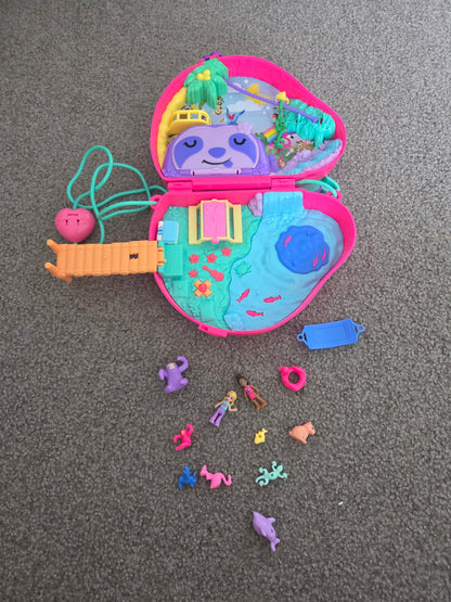 Polly pocket sloth family 2 in 1 playset