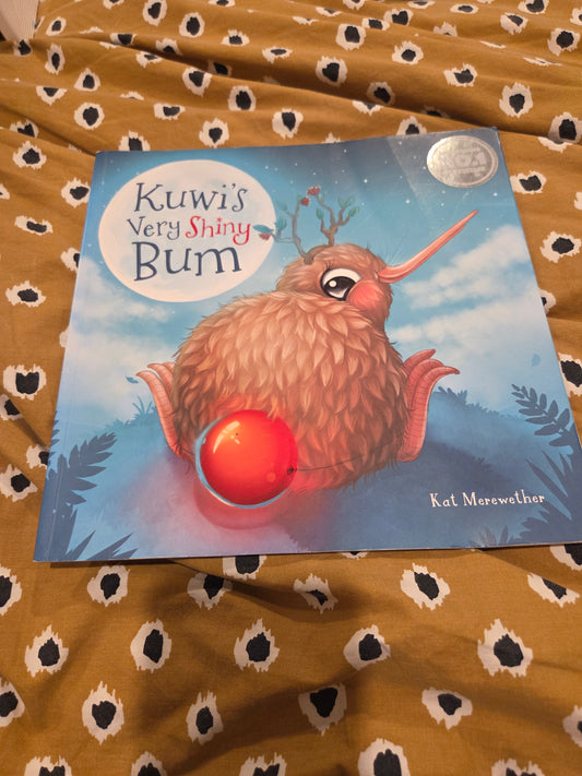 Kuwi's very shiny bum