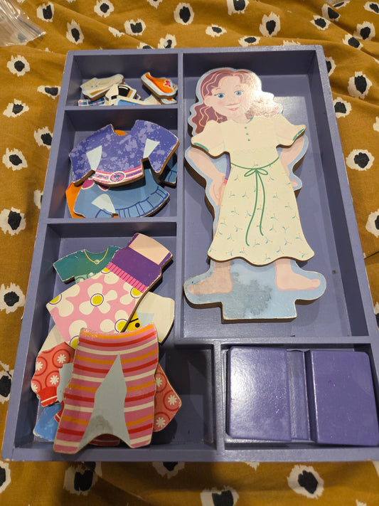 Melissa and doug magnetic dress up