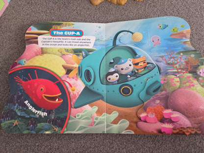Octonauts lift the flap vehicle book
