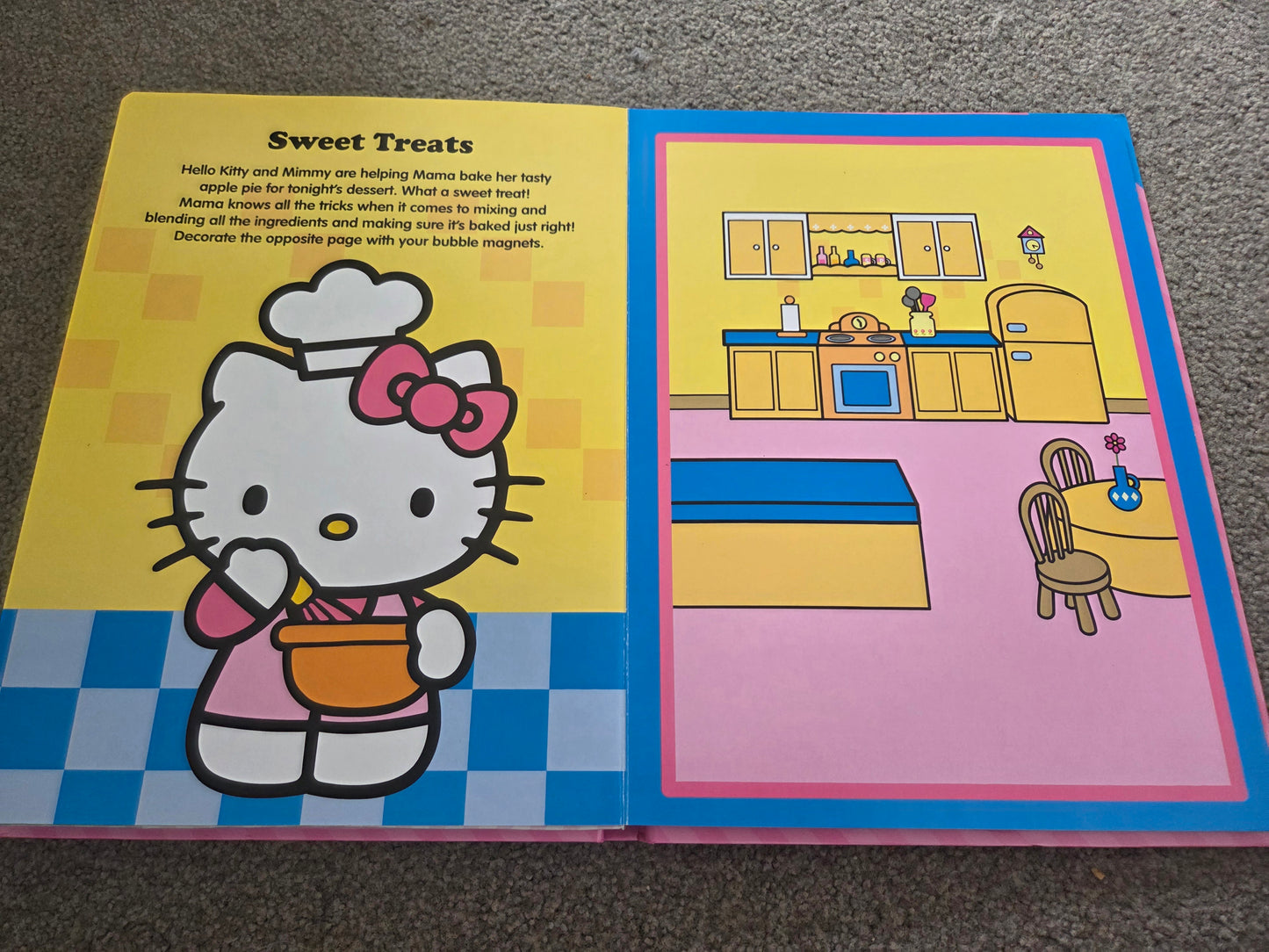 Hello Kitty magnet book